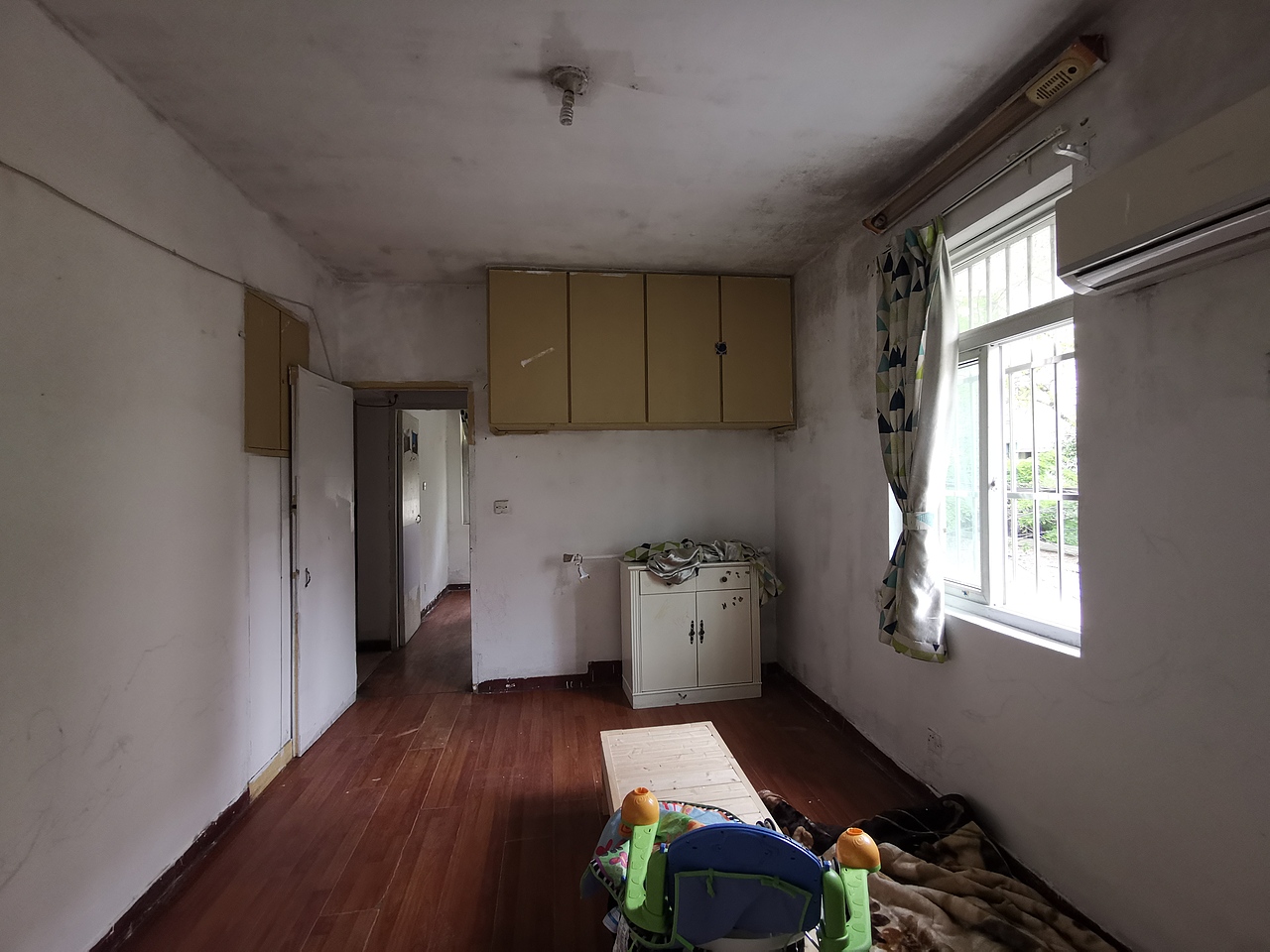 大地色+牛油果色，高级色拯救老破小（图ZMTYzMjgwNzky） - 家装设计 - 站酷设计师Bocean波形设计原创素材 - 站酷ZCOOL