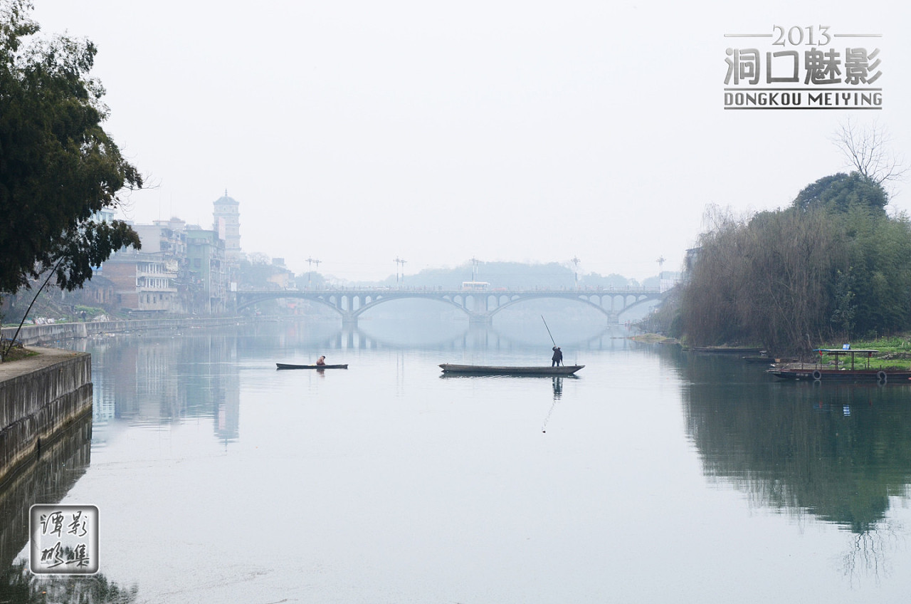 洞口文昌塔位于回龙洲侧平溪江北岸.