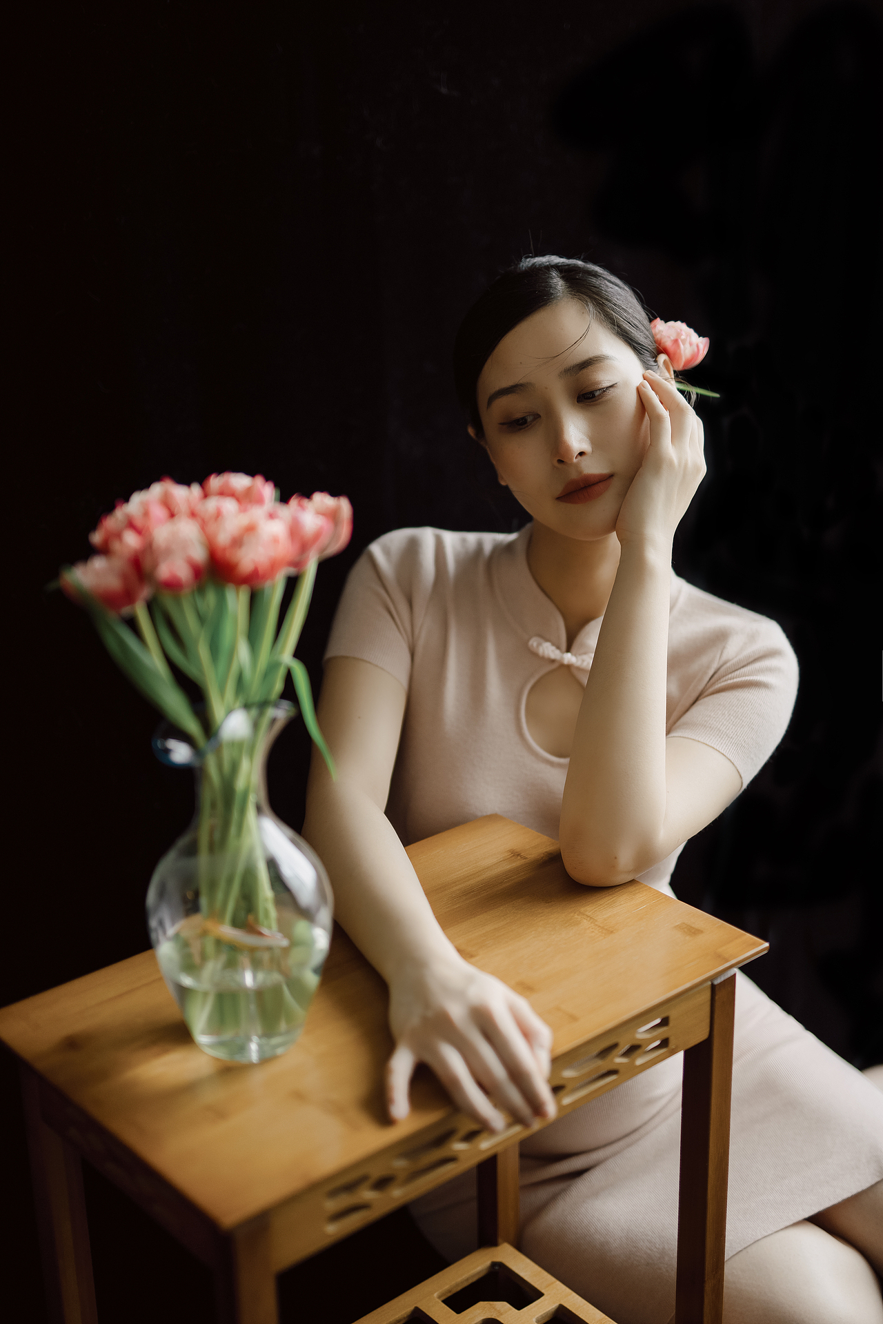 悠然春日（图ZMzMzNzkxMjg0） - 人像摄影 - 站酷设计师挚雅Chara原创素材 - 站酷ZCOOL