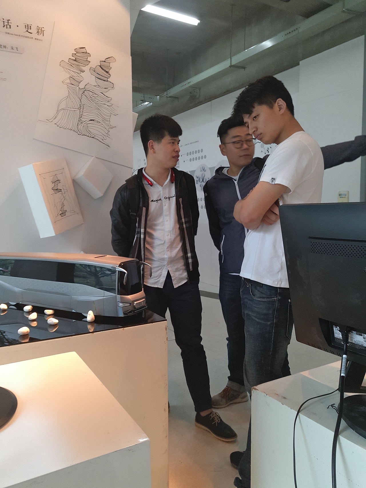 次世代客车设计研究（图ZNTExMDU1ODA=） - 交通工具 - 站酷设计师陆陆猫原创素材 - 站酷ZCOOL