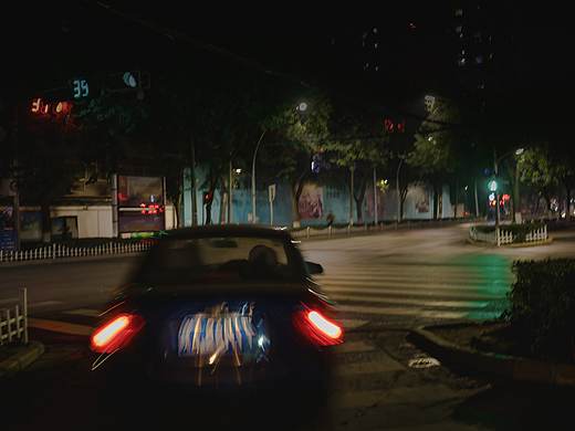 夜晚的街道