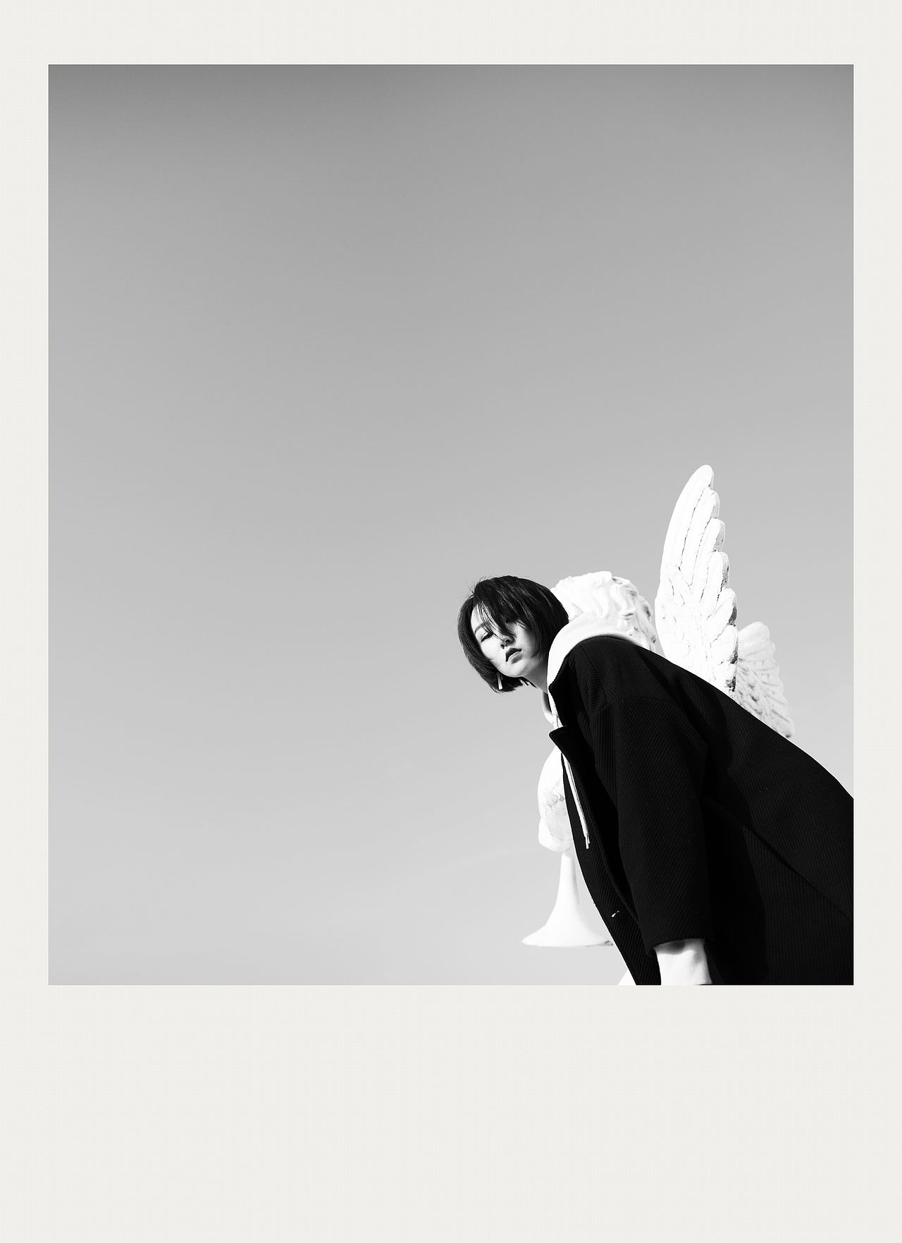 黑|白|摄影|人像摄影|又大一岁_原创作品-站酷zcool