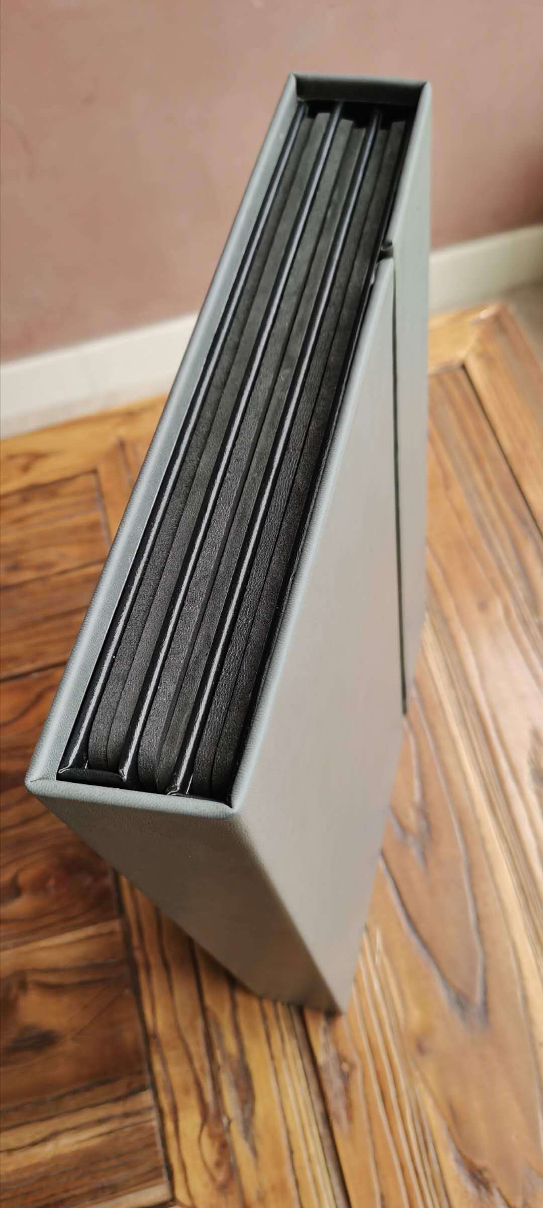 板材样品册制作汽车脚垫样品册加工汽车坐垫色卡册生产