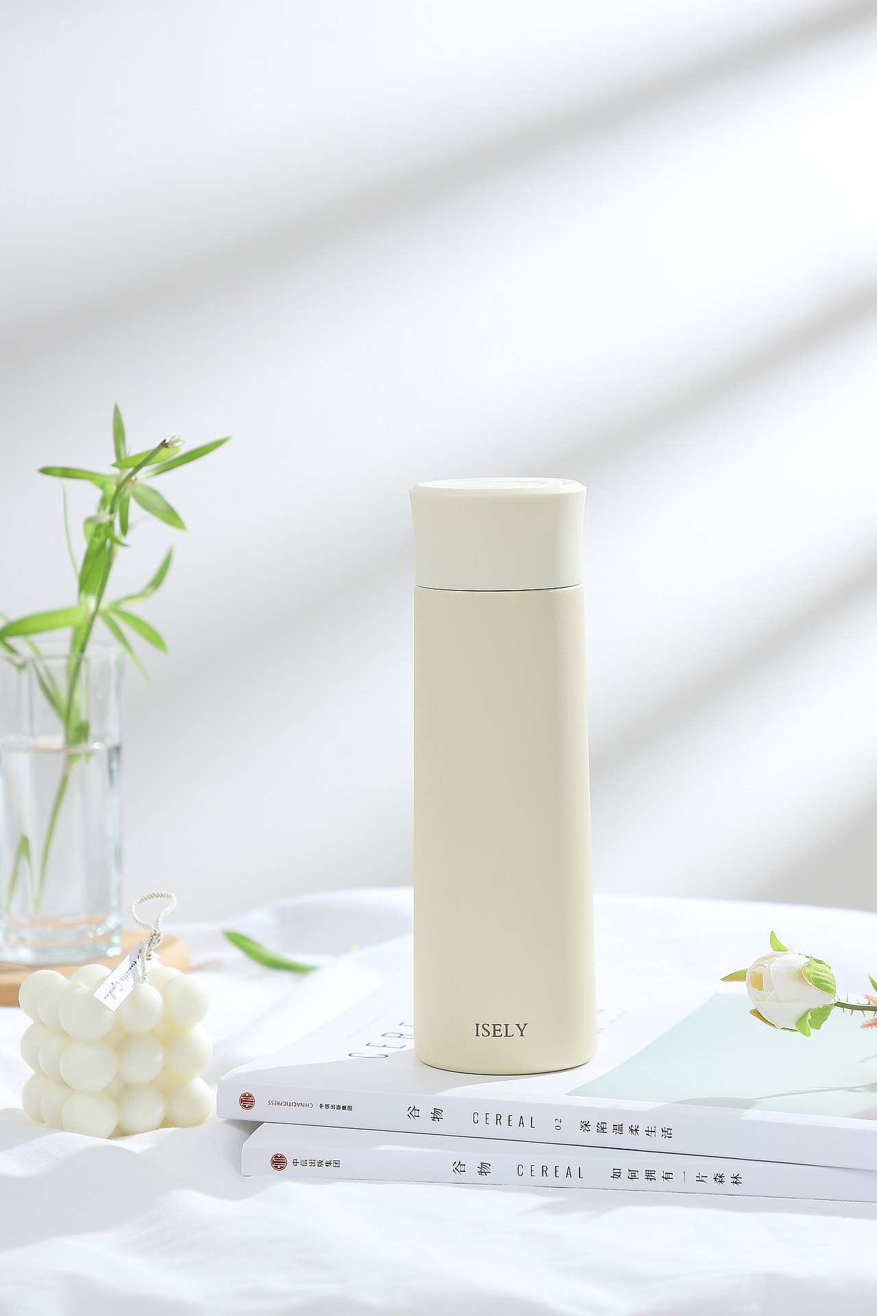 保温杯（图ZMTczMzI1Nzk2） - 产品摄影 - 站酷设计师摄影师邓焱原创素材 - 站酷ZCOOL