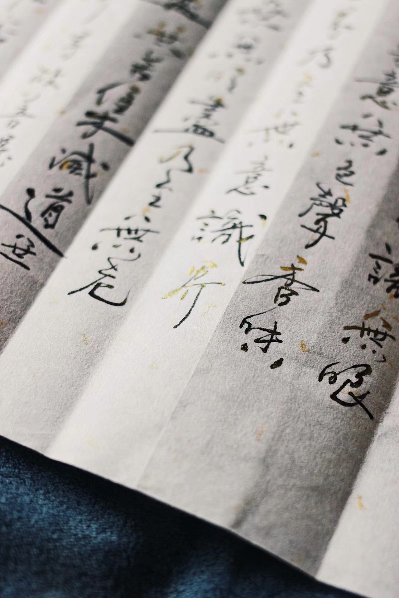 九月字体设计（图ZMTc4NjU1OTg0） - 字体/字形 - 站酷设计师零雨其蒙蒙原创素材 - 站酷ZCOOL