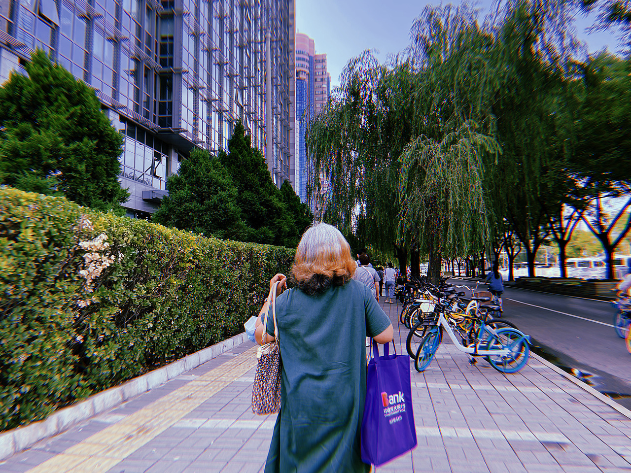 路过人间 无非一瞬间（图ZMjYxMjMzMTky） - 人像摄影 - 站酷设计师Cecilia33原创素材 - 站酷ZCOOL