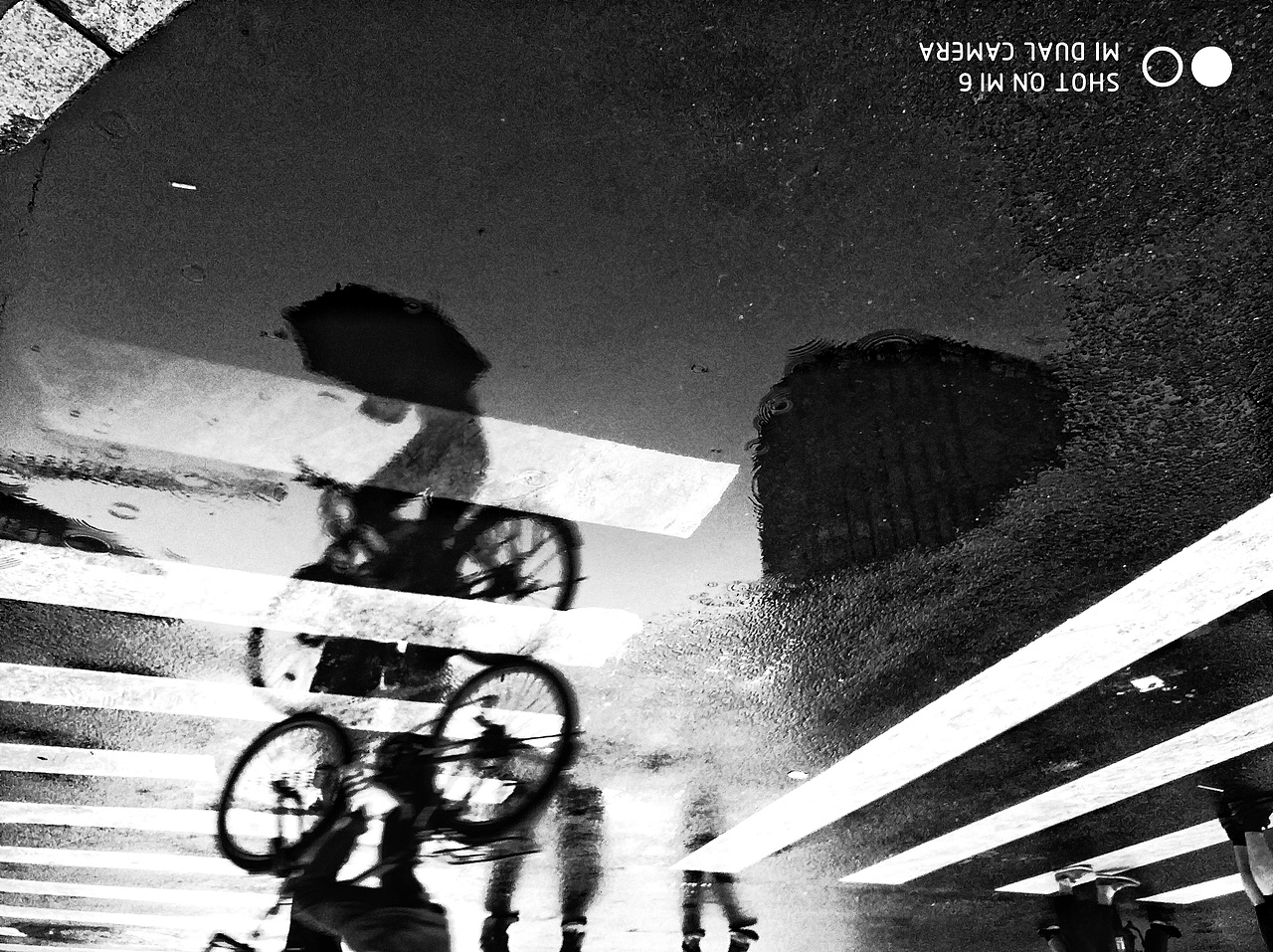 雨行人（图ZODkxMTY3MzI=） - 人像摄影 - 站酷设计师戴帽子的那个路遥原创素材 - 站酷ZCOOL