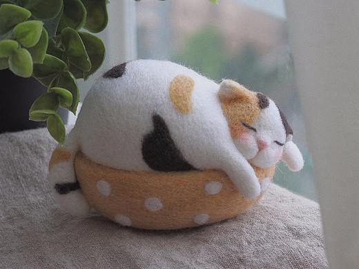 囍囍的羊毛毡 之 三花胖胖