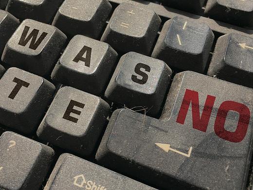 海报设计——爱回收（个人主页-ZMzI1NjQ4Njg=） - 海报 - 站酷设计师KWOKKWOK原创素材 - 站酷ZCOOL