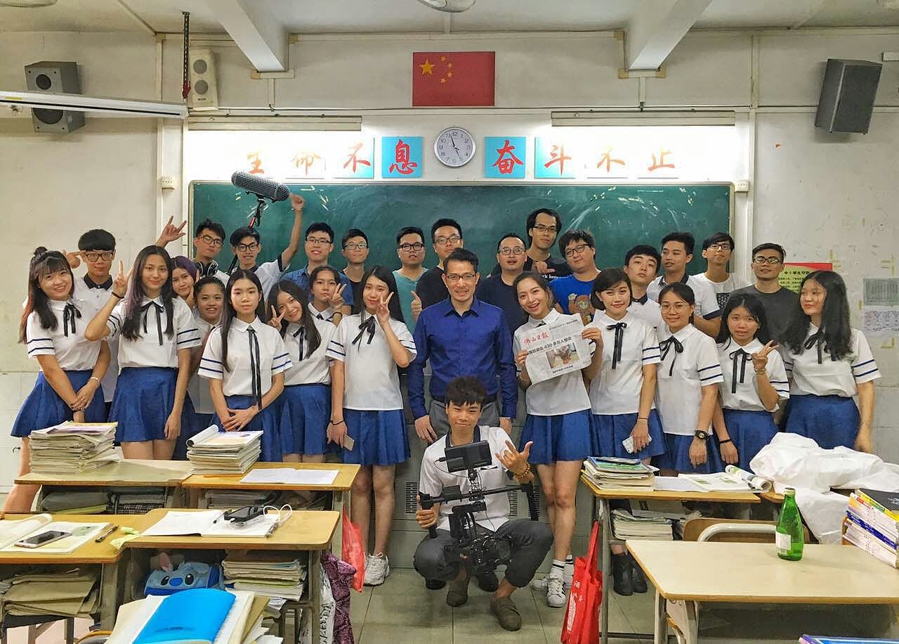 【演职员表】
主演/ 彭旭  彭以乐  刘馨怡<br><br>导演/陈军宏    <br>副导演/陈淑枝    <br>摄影指导/黄允光    <br>执行摄影/麦兆棠<br>制片/吴少波    <br>录音师/吴祖宇    <br>灯光师/陈晓航    <br>后期/麦兆棠  陈振图    <br>美术师/谭蕴哲    <br>场务/秦松基    <br>导演助理/张杰霖    <br>副导演助理/丘国新    <br>灯光助理/冯智彬    <br>翻译/邱铭珊    <br>海报设计/王立宇