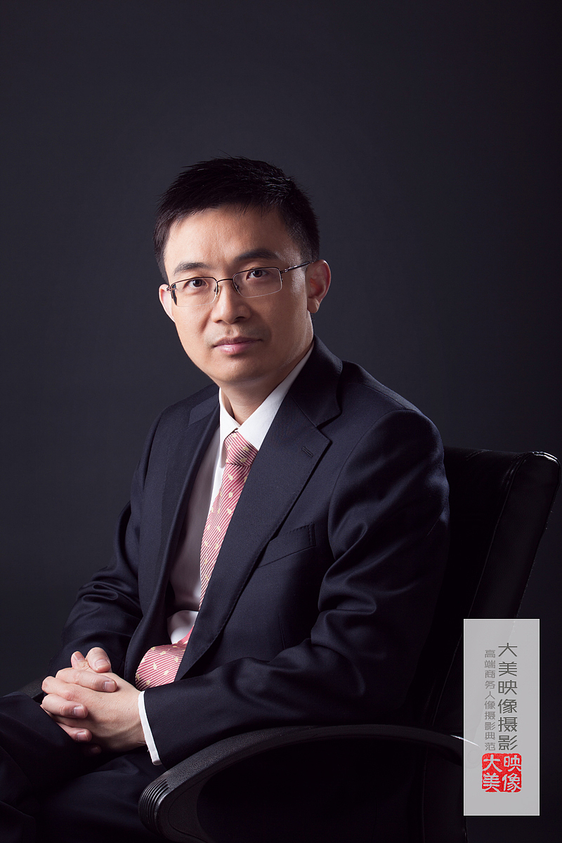 职业照-王前奔教授