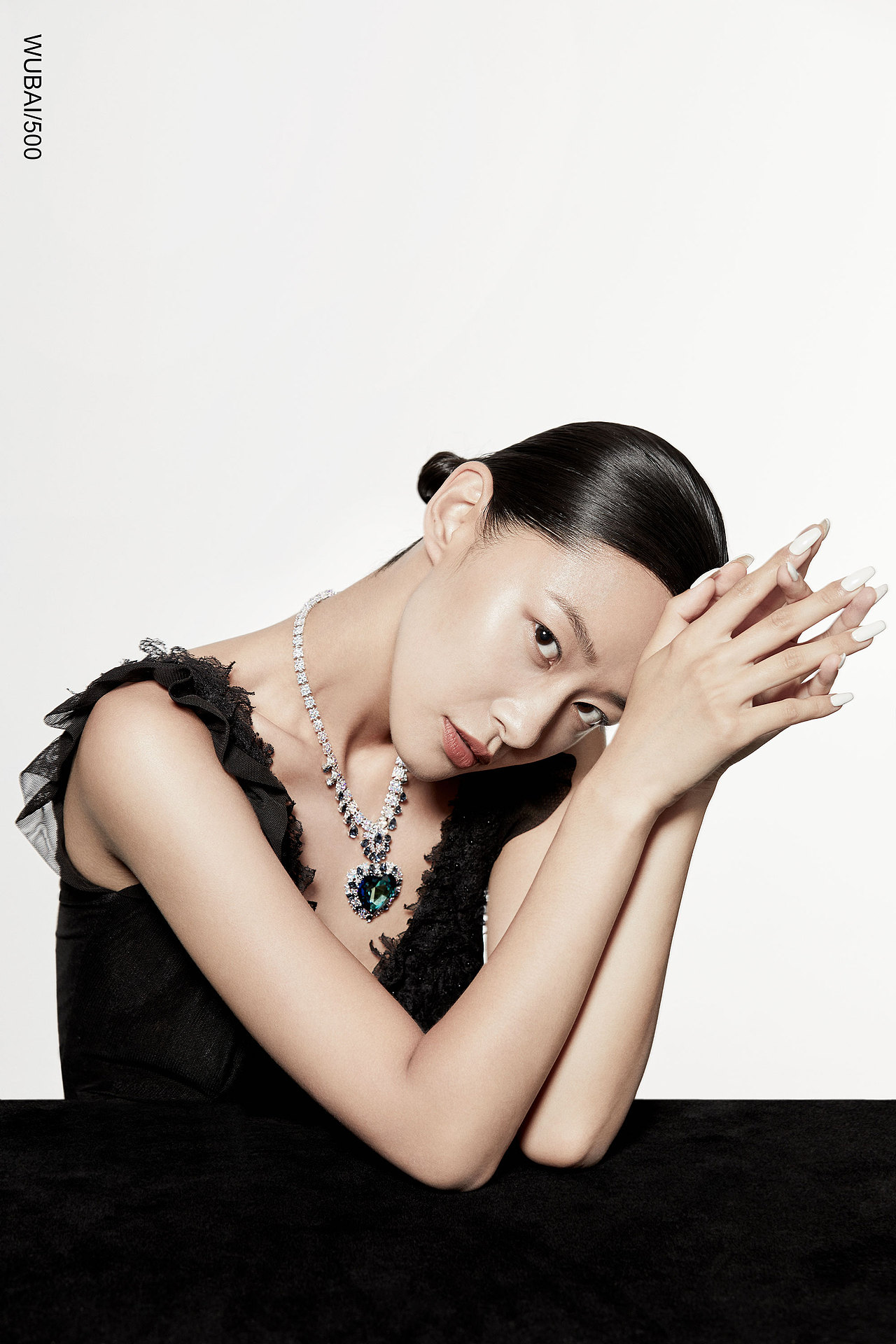 鑫鑫（图ZMjE3ODQ1MzAw） - 人像摄影 - 站酷设计师500_STUDIO原创素材 - 站酷ZCOOL