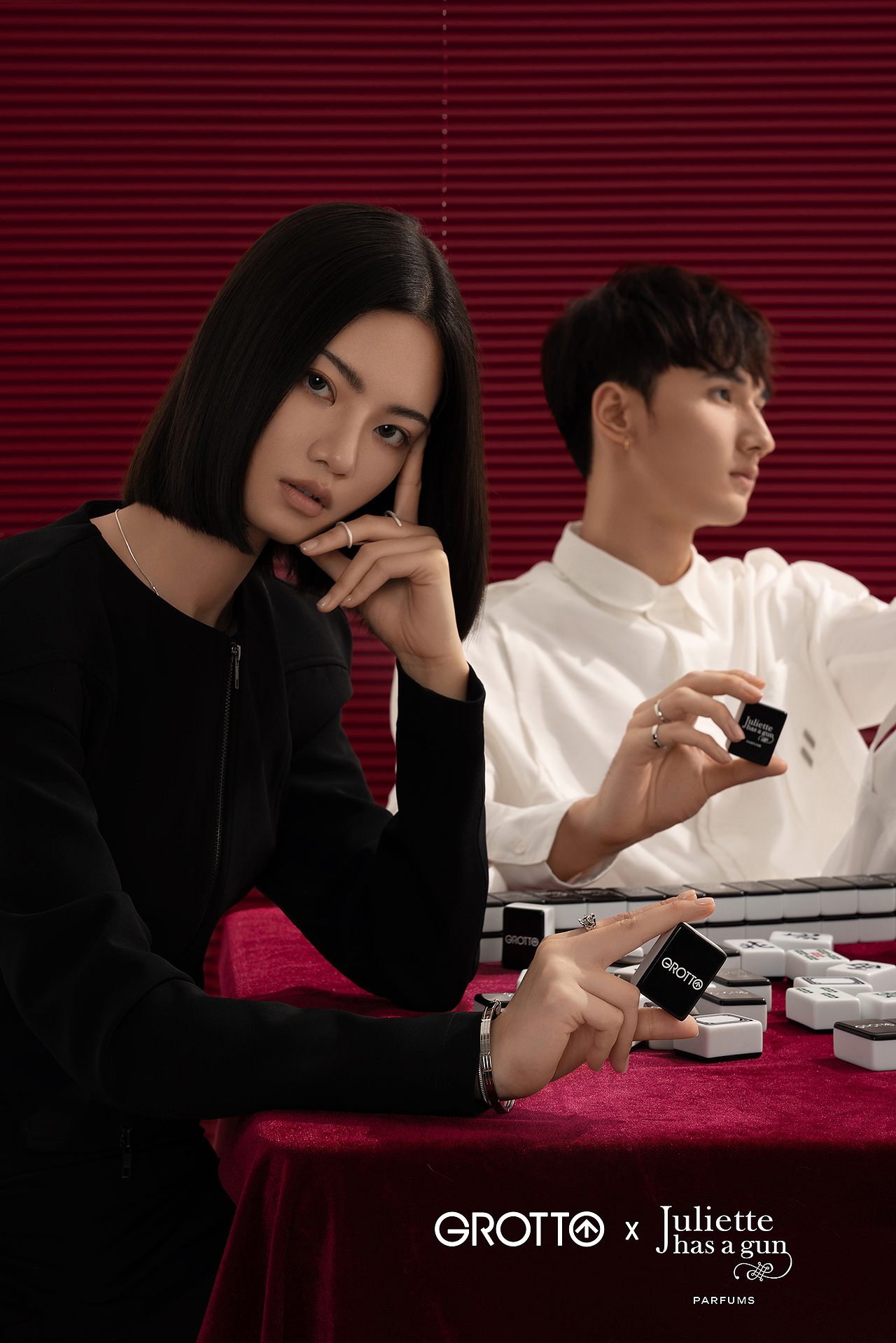 Grotto 佩枪朱丽叶 七夕联名香水背包礼盒 | 电商摄影