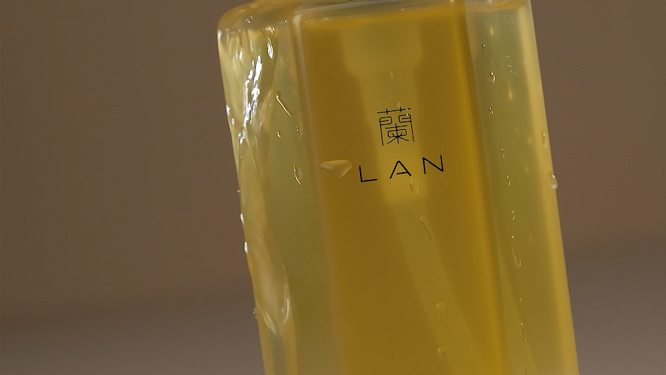电商视频 | LAN卸妆油(图ZMzI5MjAxMTYw) - 产品摄影 - 站酷设计师小象摄影ELEPHANT原创素材 - 站酷ZCOOL