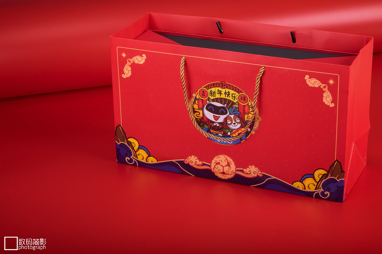 2018年vivo新春礼盒（图ZMTAzMjUyMjEy） - 产品摄影 - 站酷设计师数码简影原创素材 - 站酷ZCOOL