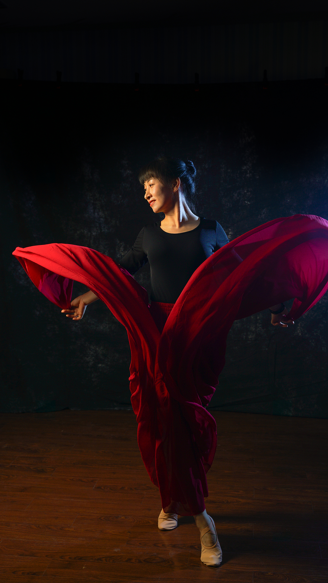 闪光灯棚拍舞蹈人像