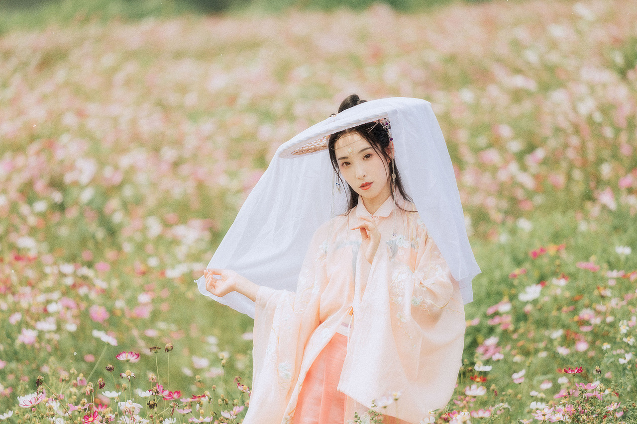 繁花孤影（图ZMjA1ODMyMDg4） - 人像摄影 - 站酷设计师若寒Rock原创素材 - 站酷ZCOOL