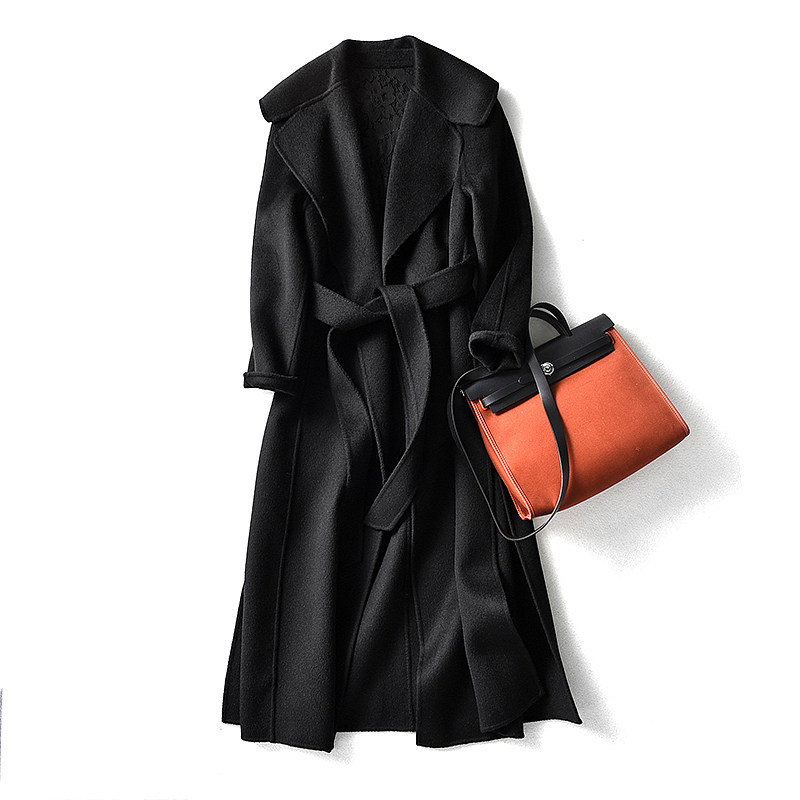 呢子大衣平铺拍摄 戎美风平铺创意（图ZMTgyMTczMzI4） - 产品摄影 - 站酷设计师美杜莎摄影原创素材 - 站酷ZCOOL