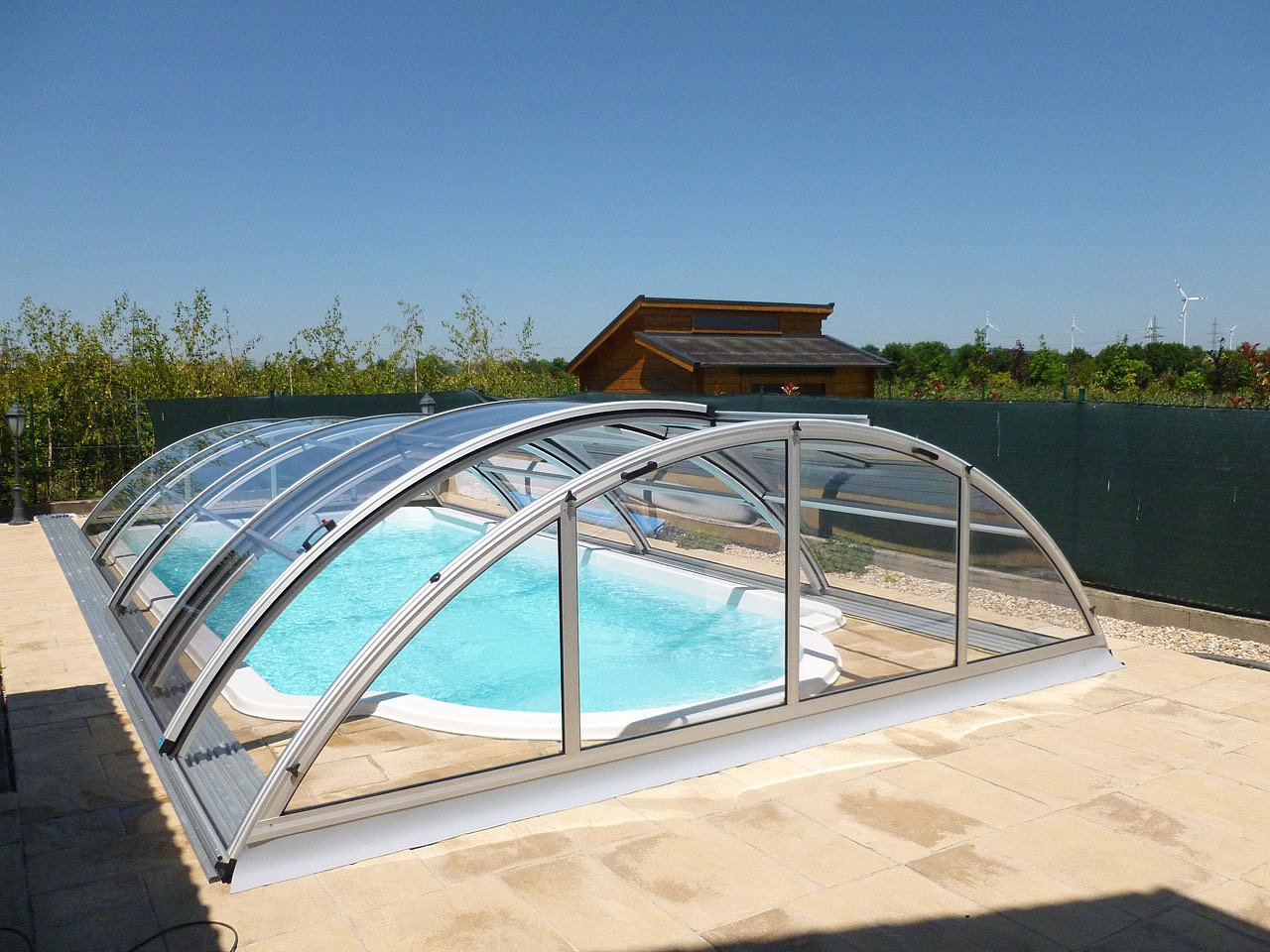 sunrim移动泳池盖可伸缩泳池阳光房