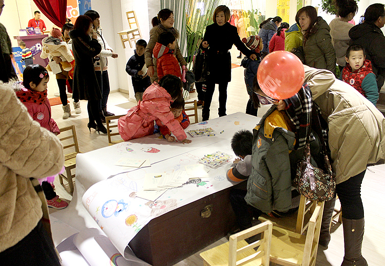 多彩时光 银泰绽放艺术展（图ZNzQ0MTk4NDA=） - 其他三维 - 站酷设计师不是美术馆原创素材 - 站酷ZCOOL