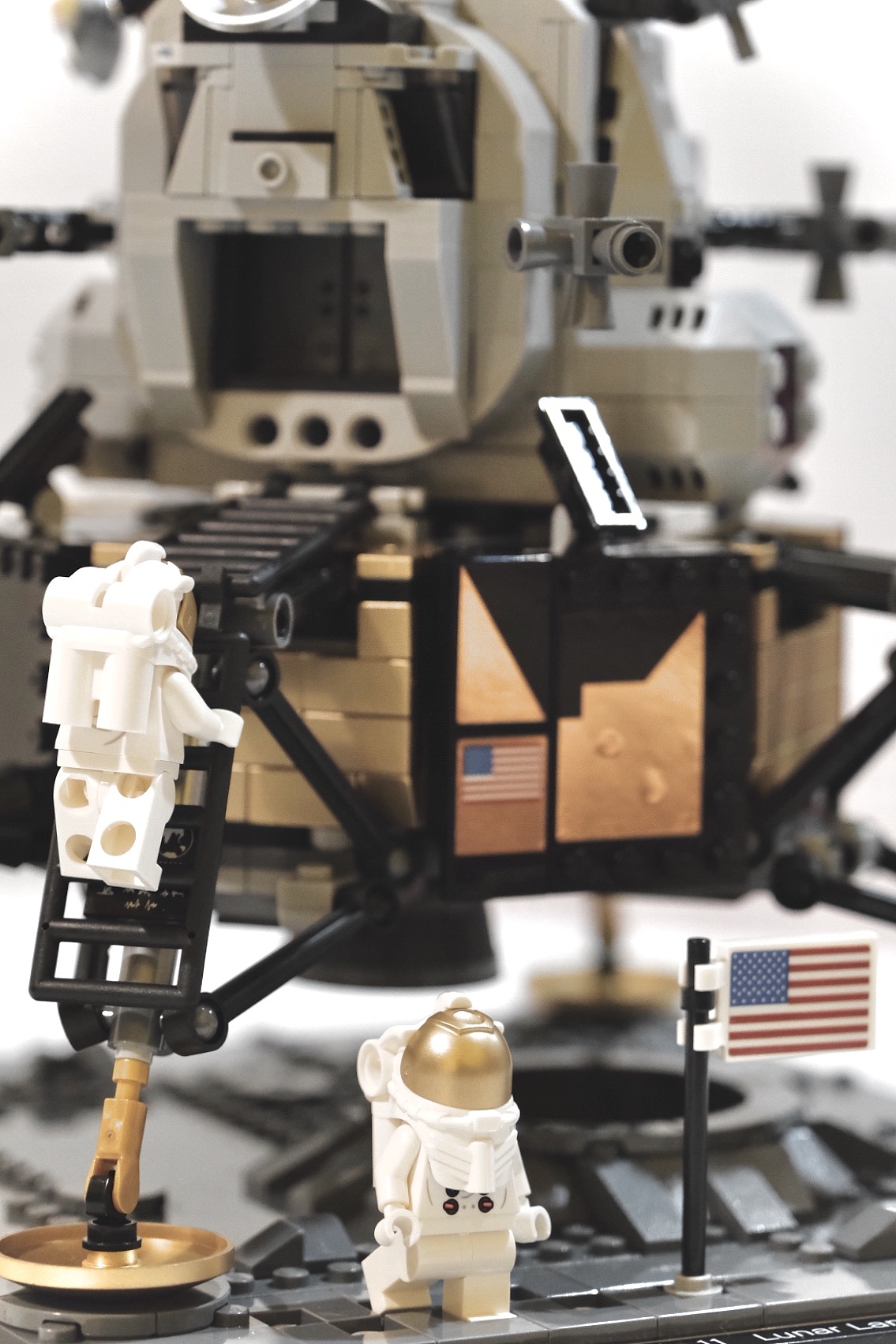 乐高阿波罗11号登月飞船