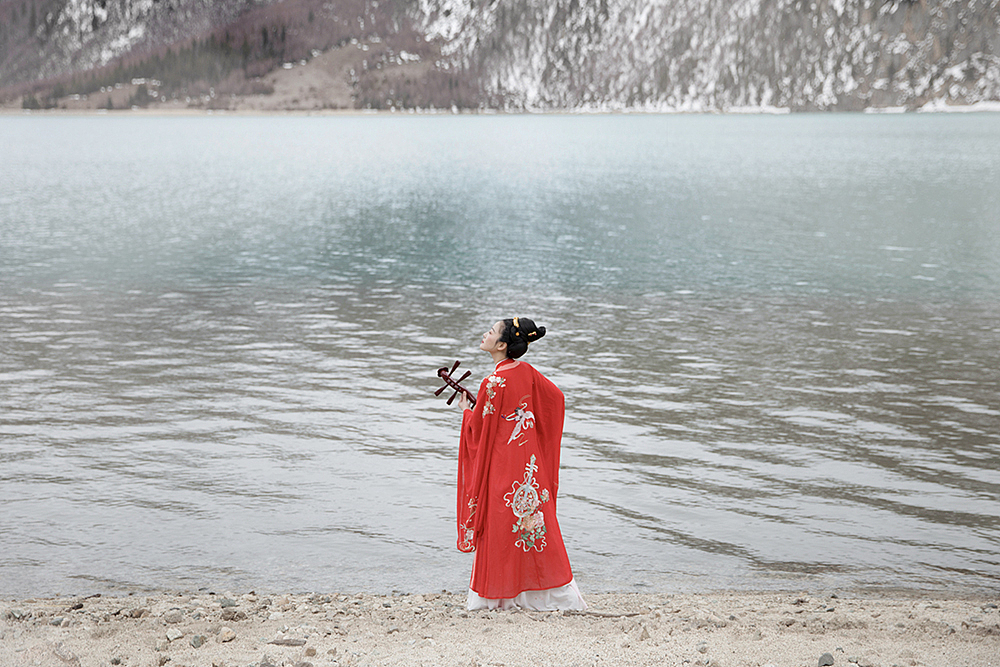 羊湖颂（图ZMTQzODM2Mzgw） - 人像摄影 - 站酷设计师琥珀zxt原创素材 - 站酷ZCOOL