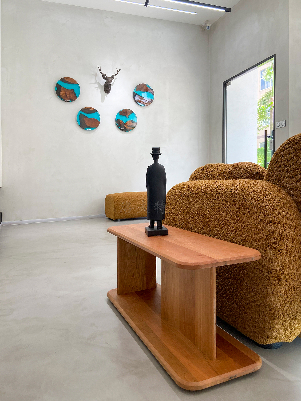 微水泥-极简风格_洛夫特小娜-站酷zcool