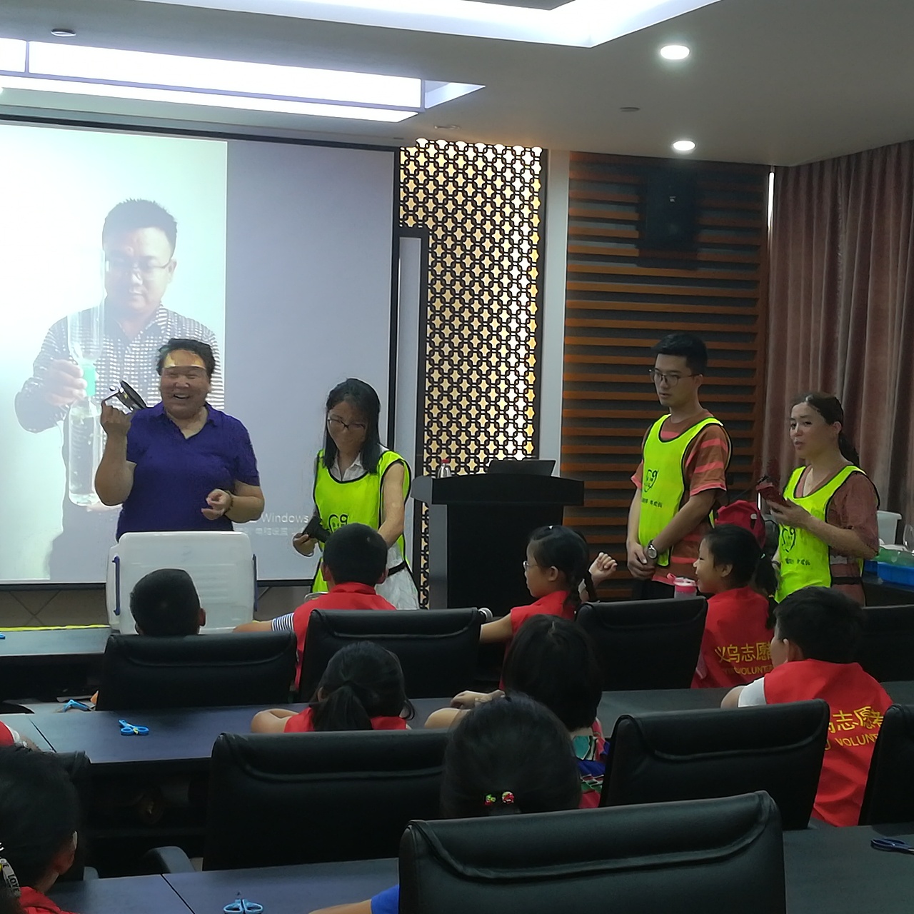 小制作小实验课堂（图ZMTI1OTAwMjk2） - 人文/纪实摄影 - 站酷设计师王大可淘原创素材 - 站酷ZCOOL