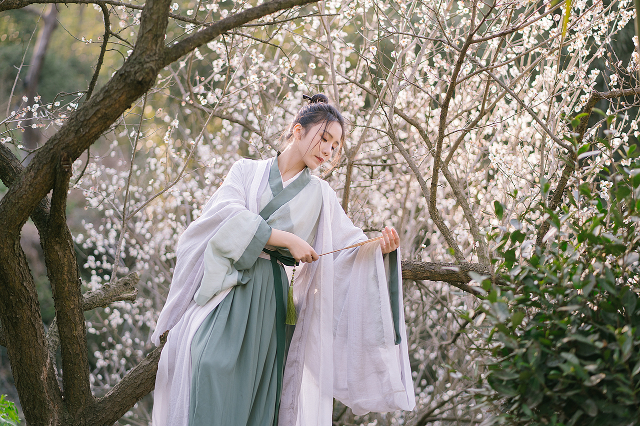 随风（图ZMjQ3NDk3OTY4） - 人像摄影 - 站酷设计师晓驷原创素材 - 站酷ZCOOL