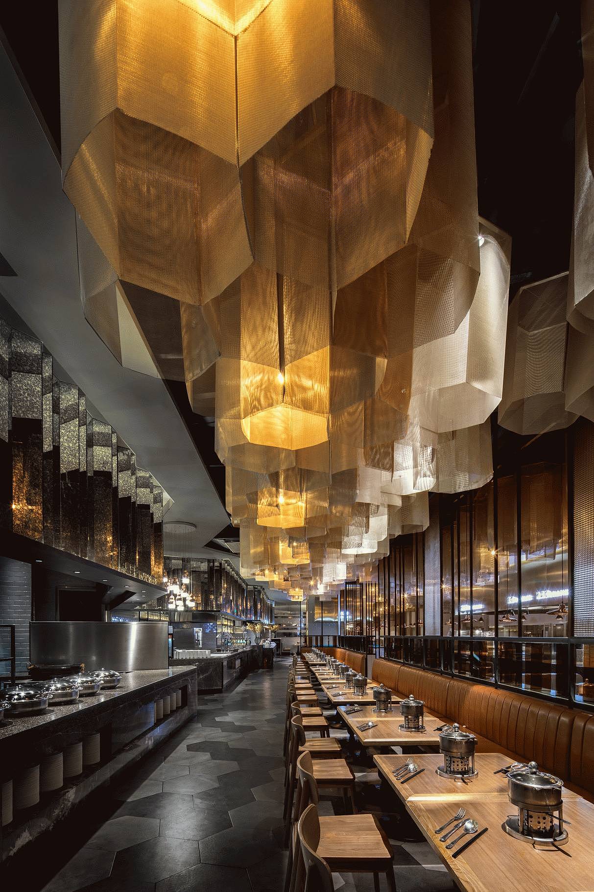 山外青山楼外楼西湖歌舞几时休高端自助餐厅