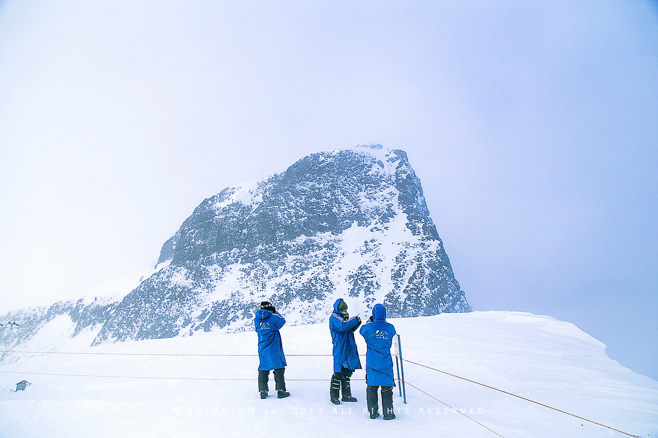 只可惜冬季里看不到长白山天池