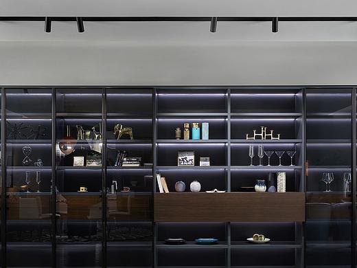 二零一八二月发-《置物柜或者衣柜》