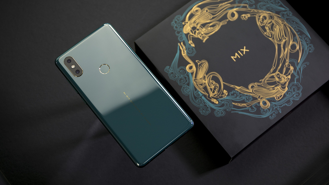 绿绿的,很艺术——小米 mix 2s翡翠艺术版高清大图
