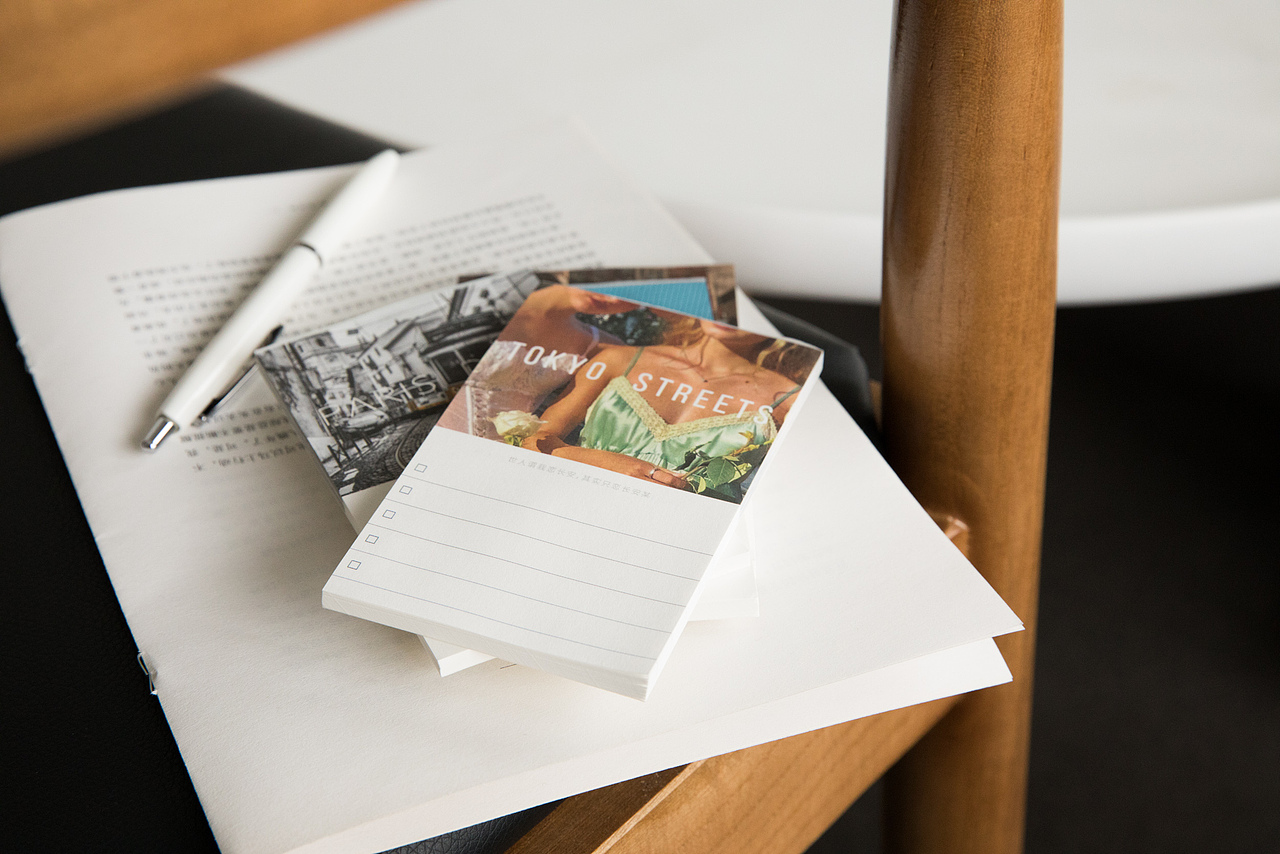 一年四季便签本（图ZMTk3NzU3MDk2） - 产品摄影 - 站酷设计师拍文创产品的阿廷原创素材 - 站酷ZCOOL