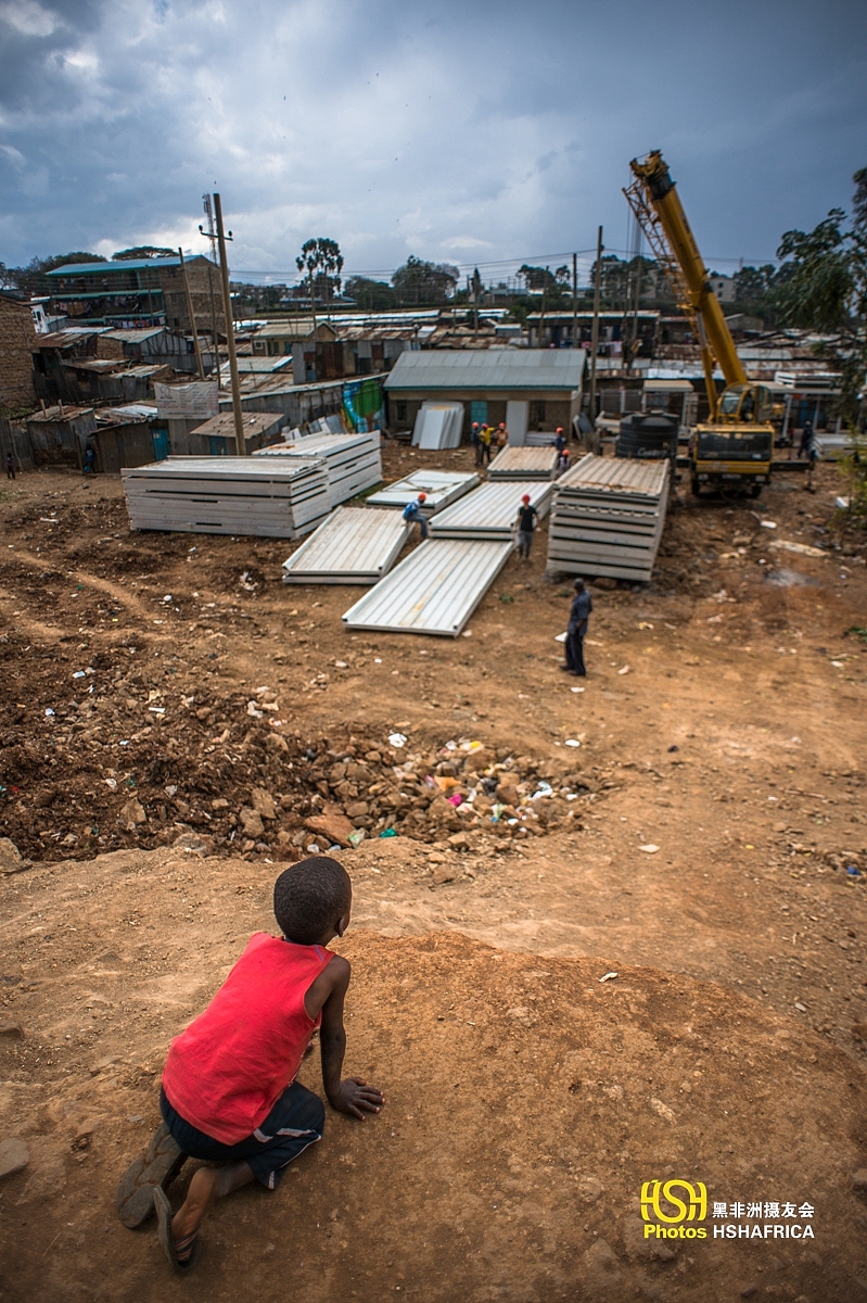 2014年8月底,在内罗毕第二大贫民窟mathare valley的一所学校里,出现