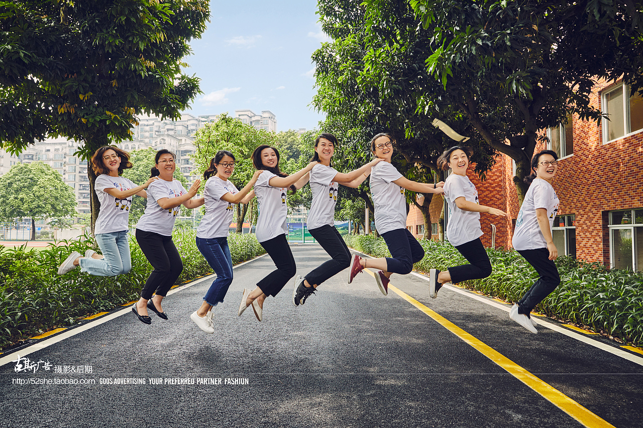 毕业照跟拍亲子旅拍街拍集体照写真团队全家福上门拍摄