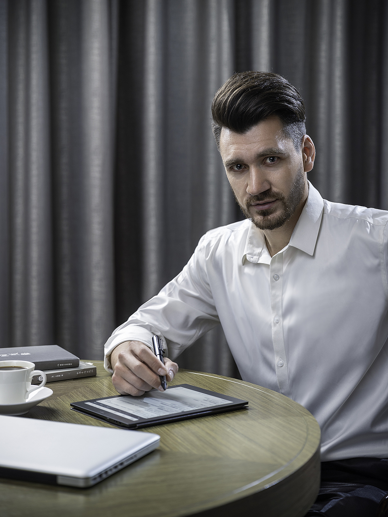 科大讯飞x2智能办公本拍摄案例