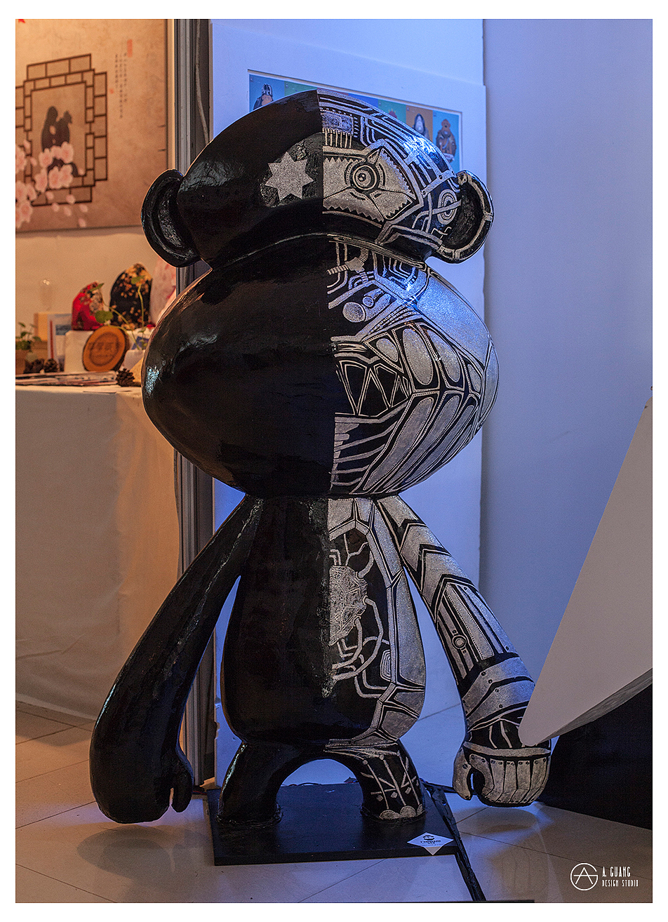 毕业设计--《七斗猩服饰品牌形象设计与应用》(图ZMTcwMDI2MzY=) - 品牌 - 站酷设计师光之足迹原创素材 - 站酷ZCOOL