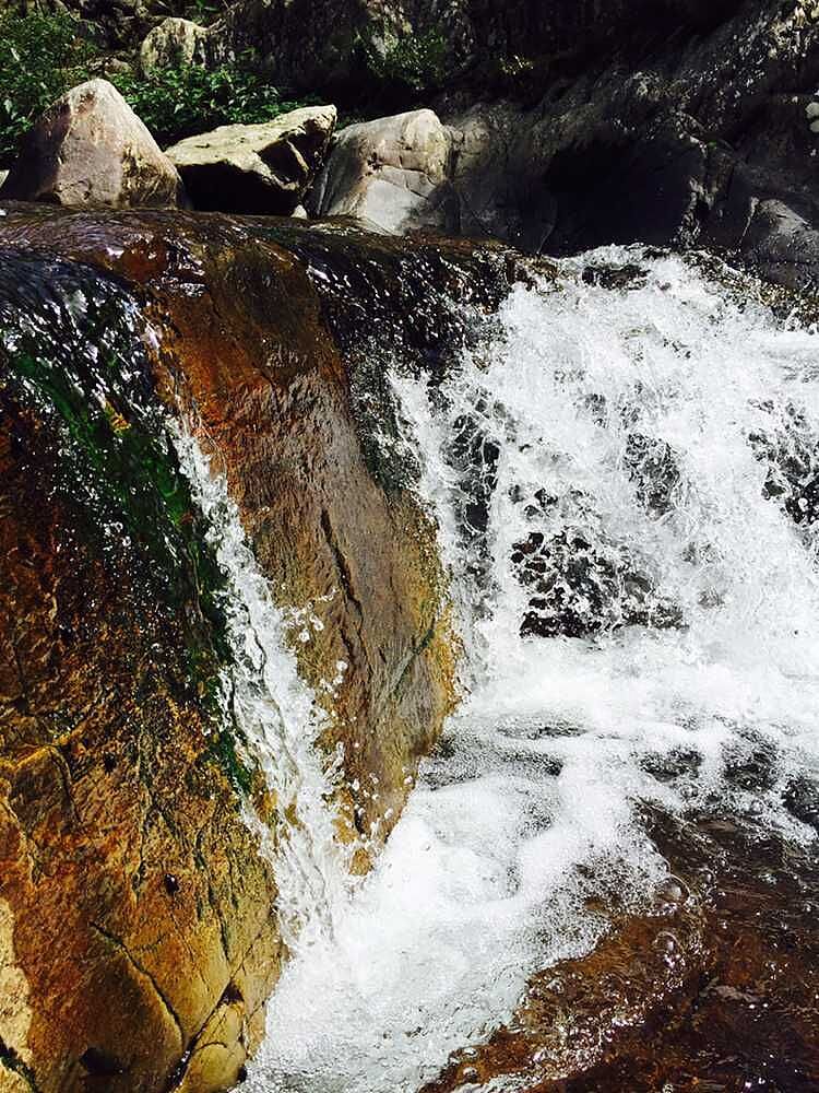 不会修图，都是手机自带相机拍的真实风景，这个地方如此美。（图ZMzUxMDY0NDA=） - 风光摄影 - 站酷设计师程小白菜原创素材 - 站酷ZCOOL