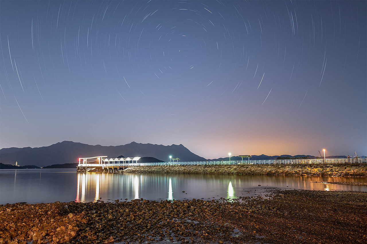 燦爛的星空(二)