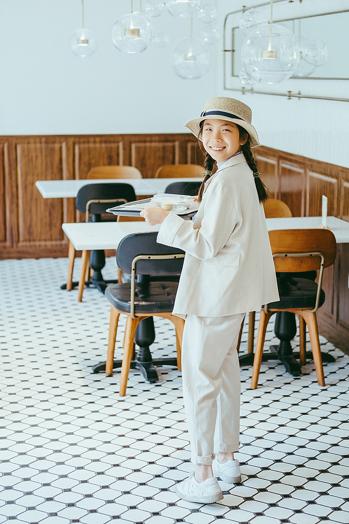 afternoon tea（圖ZMjYwMzAzNzAw） - 人像攝影 - 站酷設(shè)計師攝影師張洪山原創(chuàng)素材 - 站酷ZCOOL