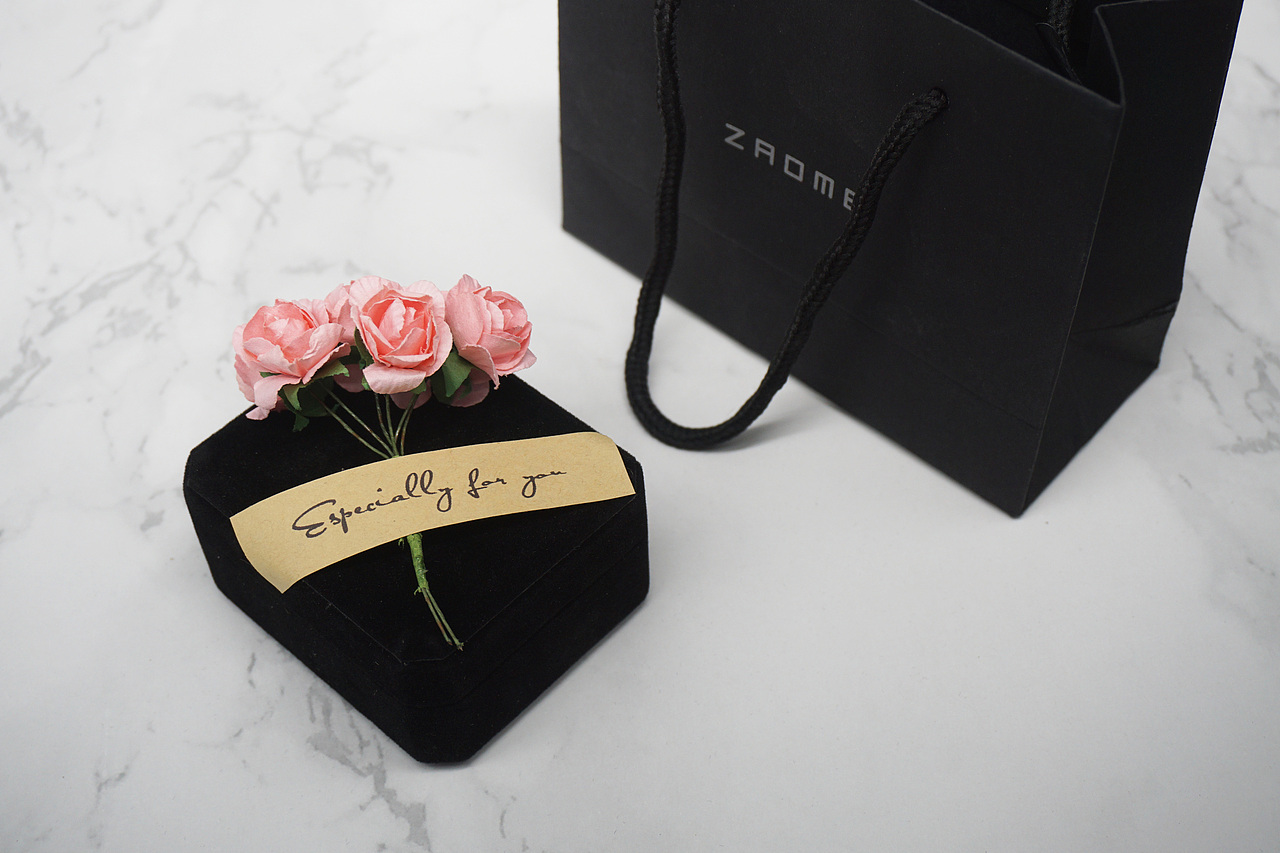 造么工作室新作：【UNICON】混凝土吊坠（图ZMTY4Mjc4ODQ4） - 其他工业/产品 - 站酷设计师ZaomeStudio原创素材 - 站酷ZCOOL