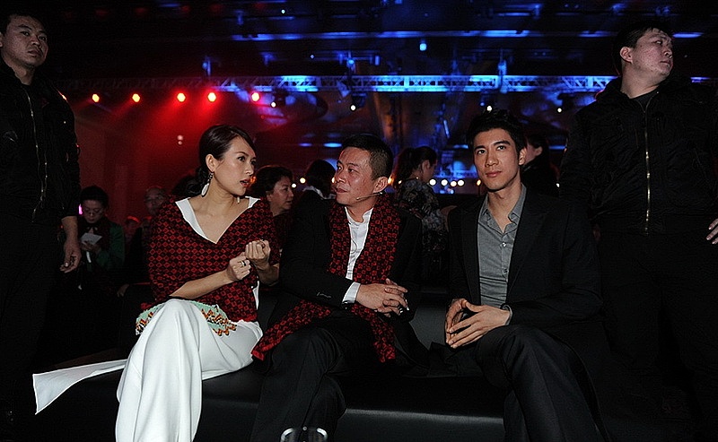 微博之夜/boqpod荚果（图ZMjA5ODc4NDU2） - 工艺品设计 - 站酷设计师蓝桃文化原创素材 - 站酷ZCOOL