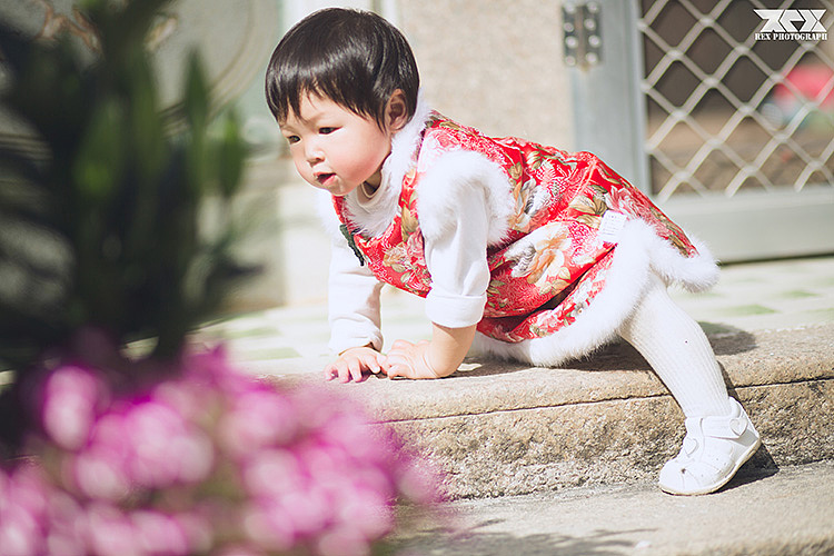 生活不止手机，还有年味老家（图ZMTA1NTAzNjA0） - 人像摄影 - 站酷设计师Rex琛原创素材 - 站酷ZCOOL