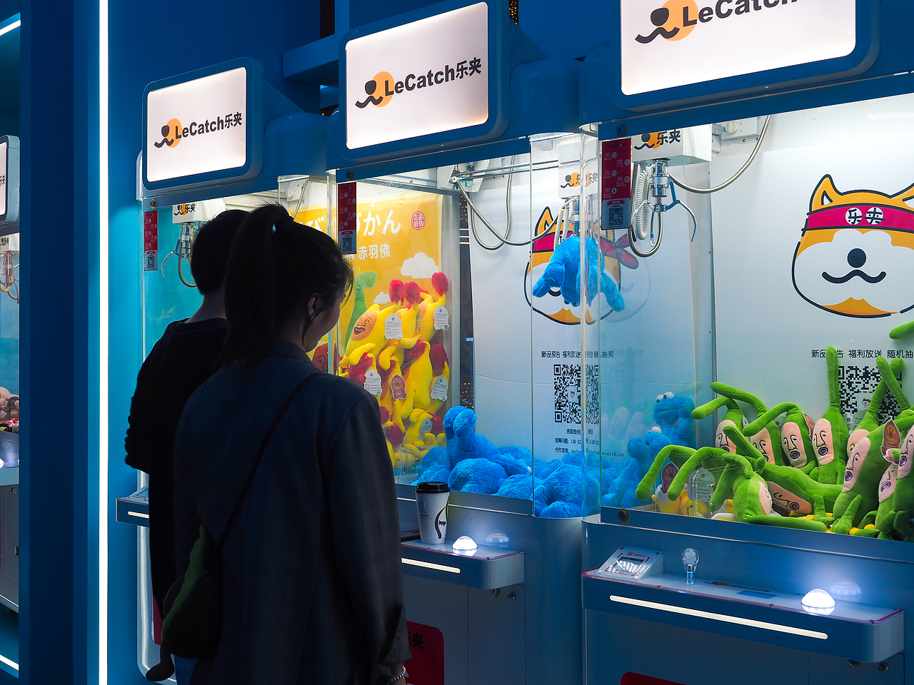 设计像素风美陈设计娃娃机商场创作时间2019/10/16创作工具奥林巴斯m