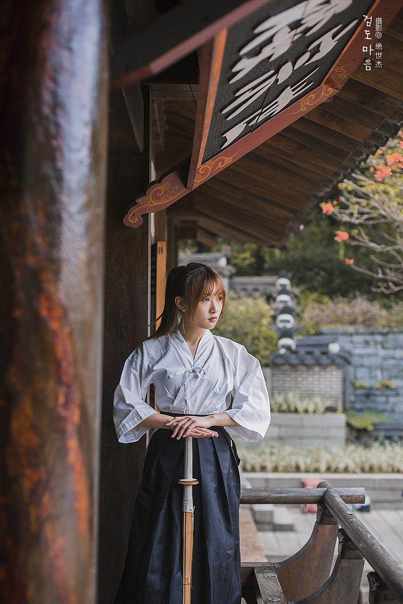 剑之道（图ZMTUxNDk0NDYw） - 人像摄影 - 站酷设计师白摩鱼水原创素材 - 站酷ZCOOL