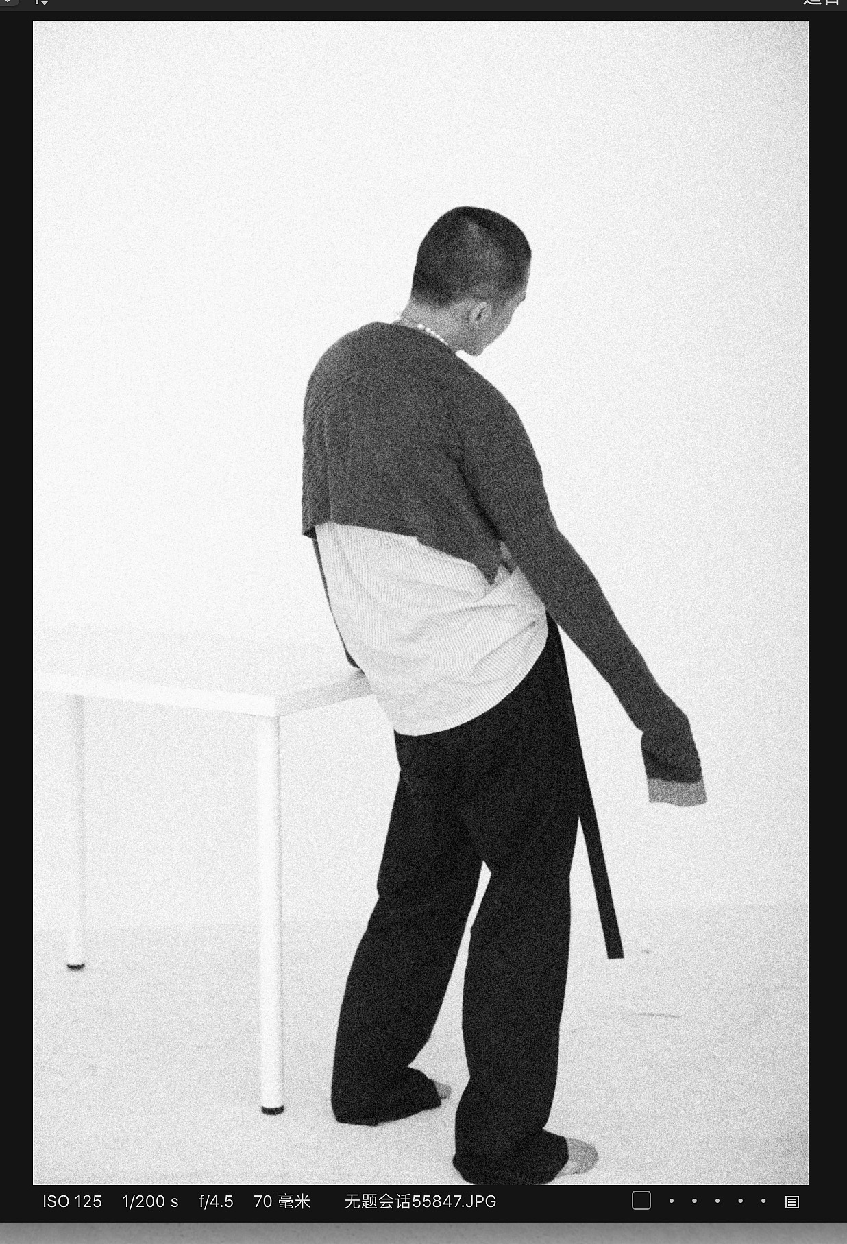 玩耍（圖ZMjc2NTUyOTI0） - 時(shí)尚/藝術(shù)攝影 - 站酷設(shè)計(jì)師野人鳥叔studio原創(chuàng)素材 - 站酷ZCOOL