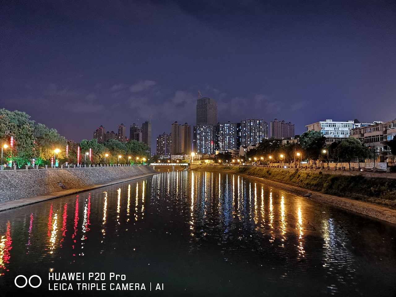 “梧桐小栈”夜景拍摄