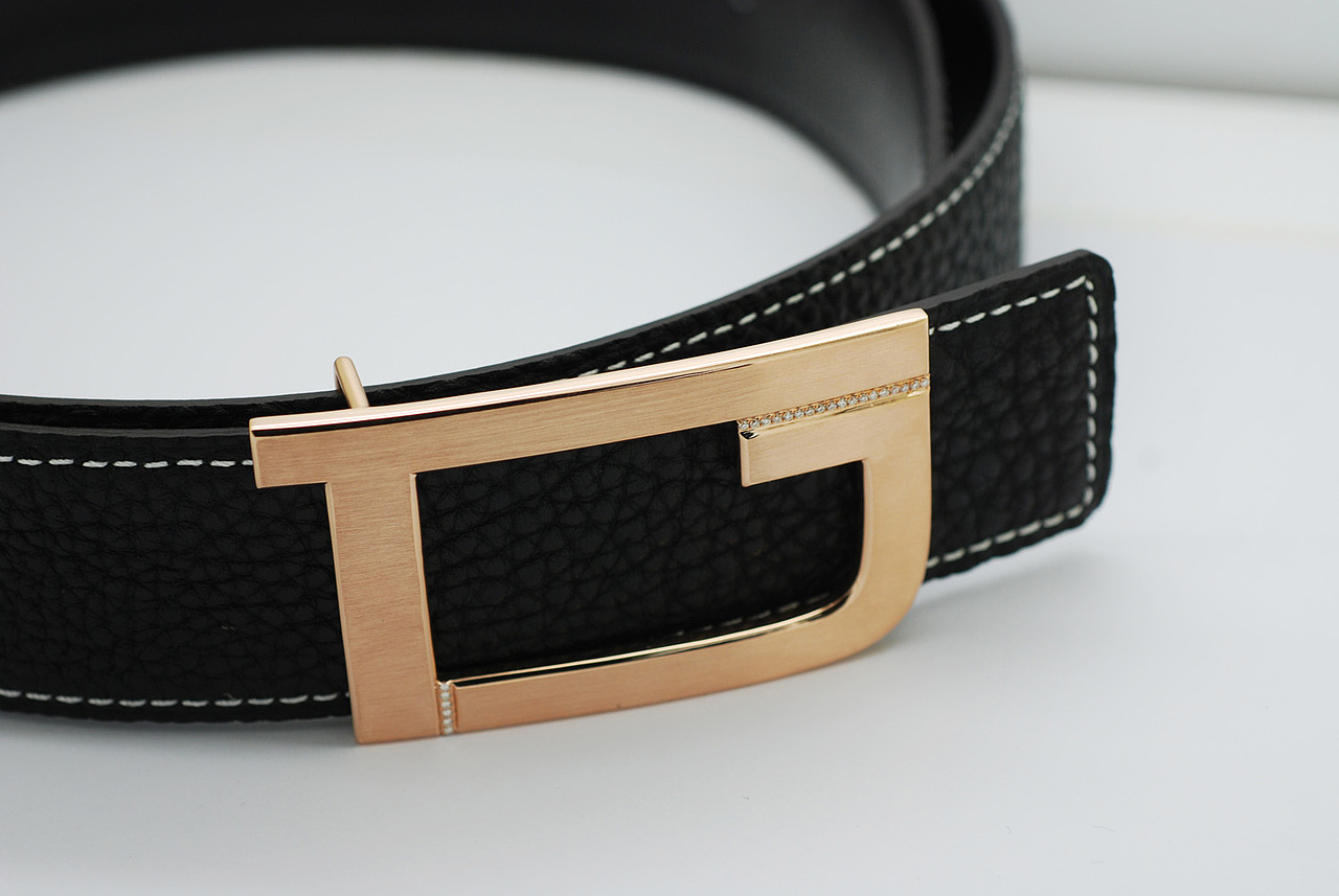 珠宝定制,18K镶嵌设计,字母TJ设计,皮带扣,代波军艺术珠宝作品