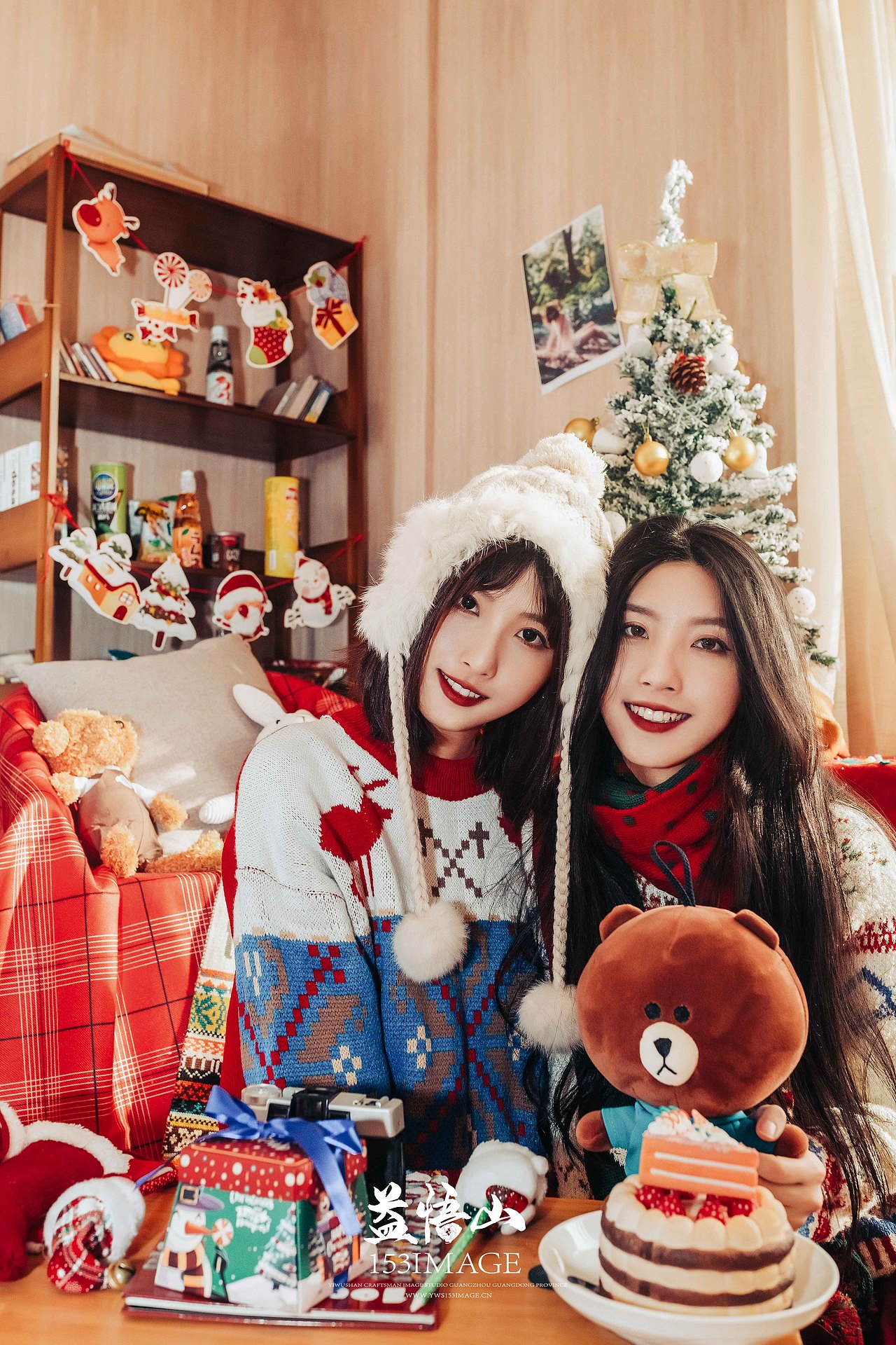 网红圣诞双胞胎姐妹